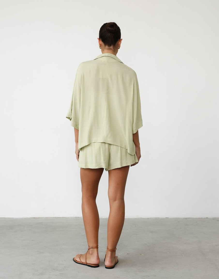 Clothing Alive Girl Shorts | Divya Shorts (Pistachio)