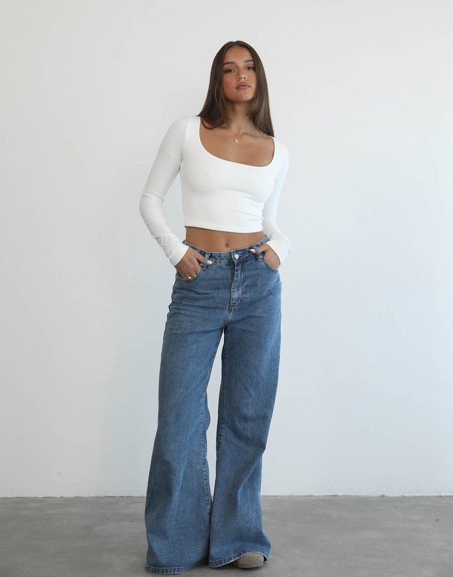 Clothing Qtrend Basics Edit | Mendes Long Sleeve Crop Top (White)