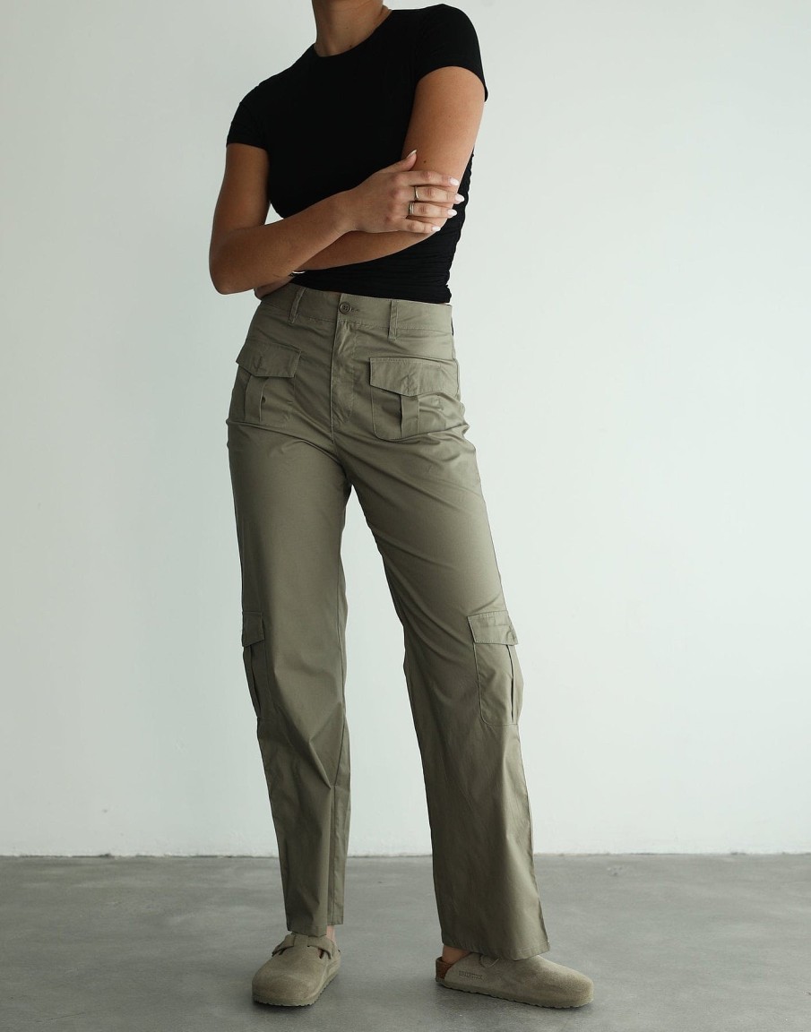 Clothing Charcoal Clothing Basics Edit | Criezelle Pants (Khaki)